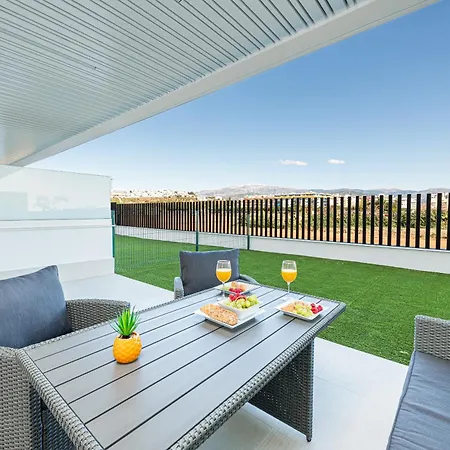 Wintowinrentals Exclusive With A Large Terrace In The Coastal Paradise Of